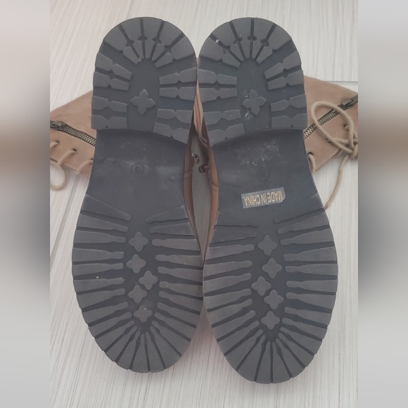 Tan Lace Up Boot - Picture 7 of 8